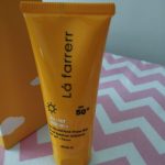 کرم ضدآفتاب و ضدلک بی‌رنگ لافارر مدل SPF50، مناسب پوست‌های چرب، حجم 40 میلی‌لیتر