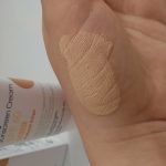 کرم ضد آفتاب رنگی فاقد چربی پرایم SPF60 مناسب پوست های چرب و دارای جوش ۴۰ میلی لیتر