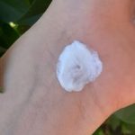 کرم ضدآفتاب و ضدلک بی‌رنگ لافارر مدل SPF50، مناسب پوست‌های چرب، حجم 40 میلی‌لیتر